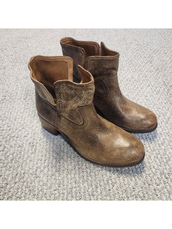 Diba Shoes - Diba Brown Leather Ankle Boots with Low Block Heel Size 8